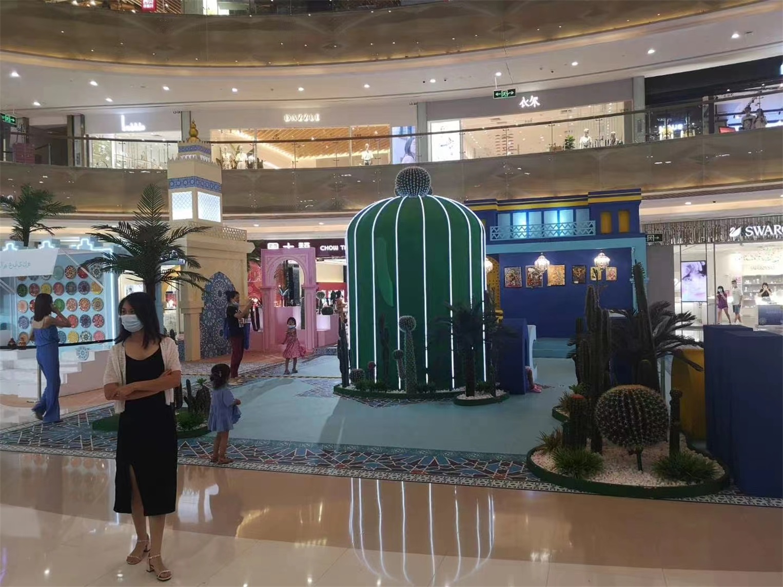 摩洛哥龙岗万科广场美陈 (2).jpg